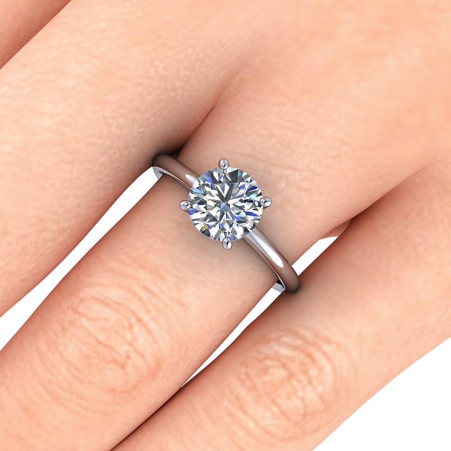 Classic Solitaire Brilliant cut diamond