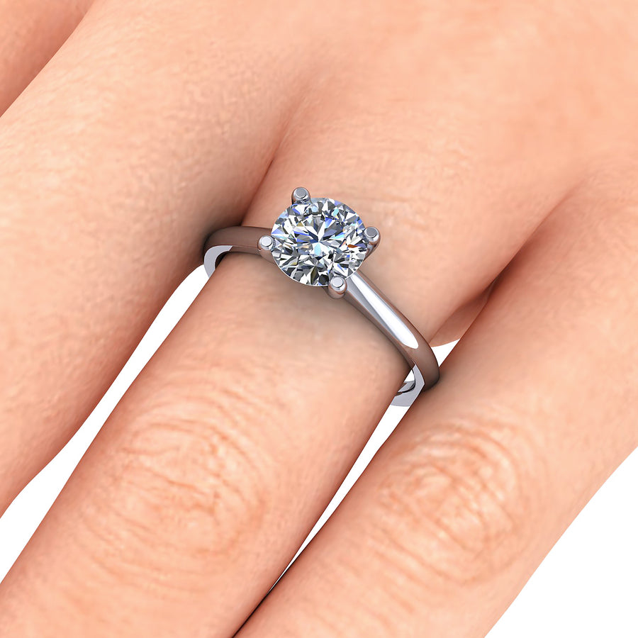 Daylight Diamond Solitaire Brilliant Cut